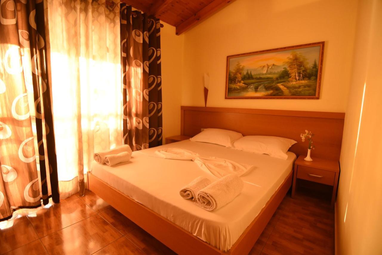 Hotel Ramosaco Radhimë Exterior foto